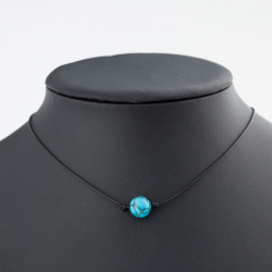 Lederen ketting met twee Blauwe kralen