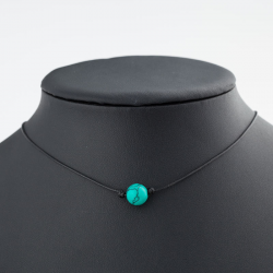 Lederen ketting met twee Turquoise kralen